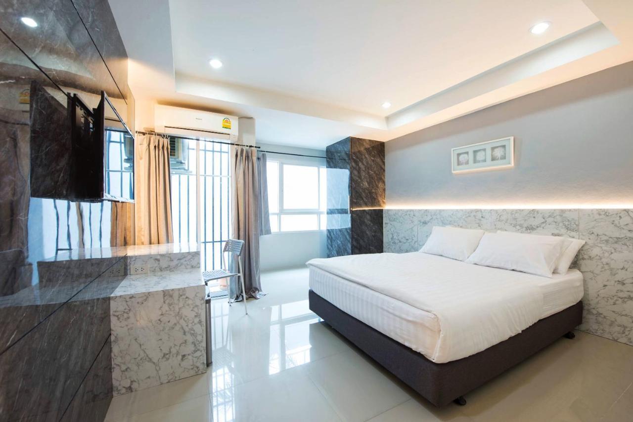 Nw Apartment Lasalle 59 Bangkok Exteriör bild