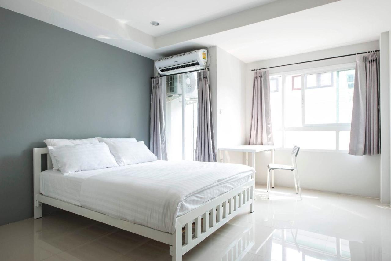 Nw Apartment Lasalle 59 Bangkok Exteriör bild