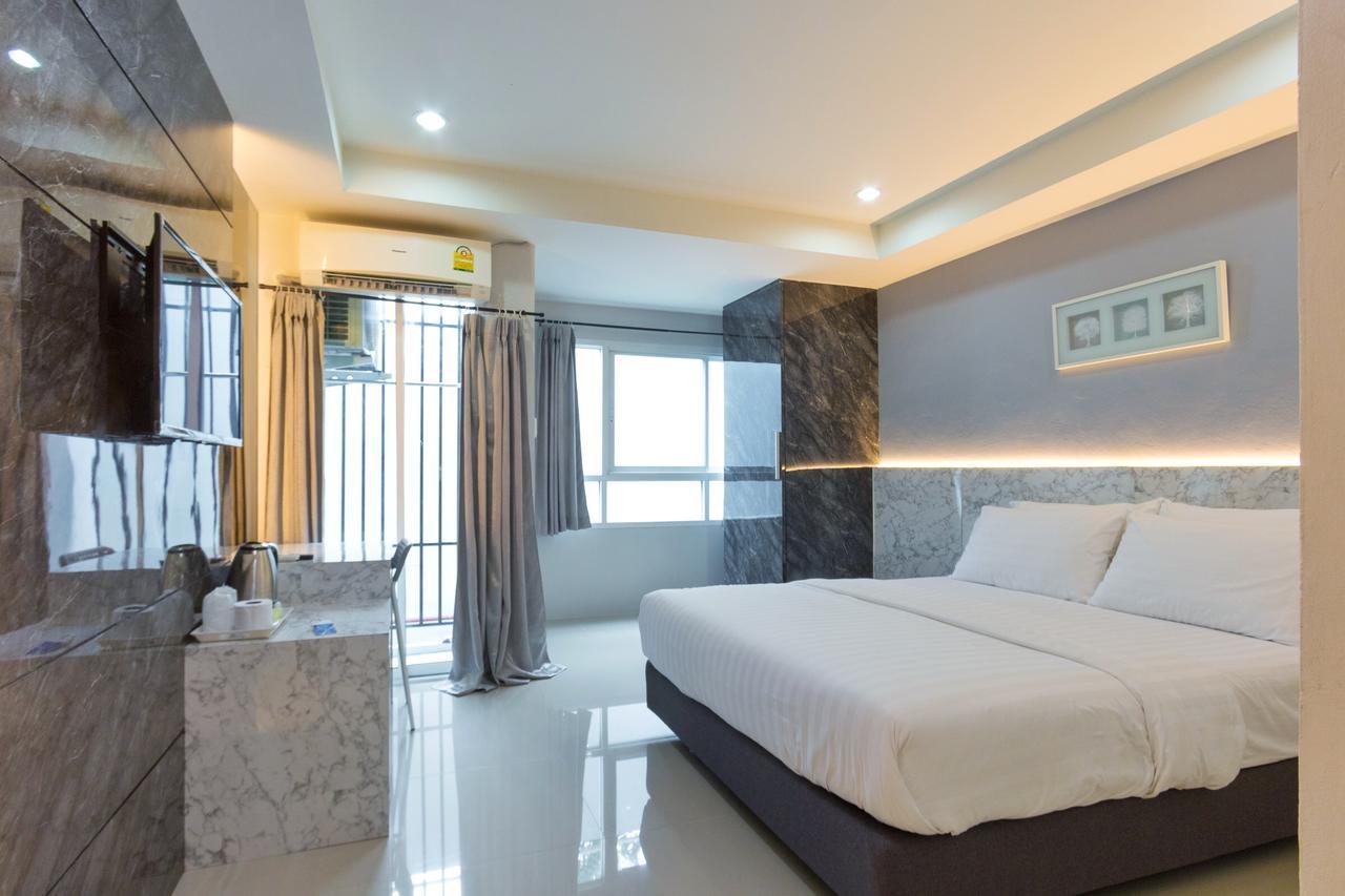 Nw Apartment Lasalle 59 Bangkok Exteriör bild
